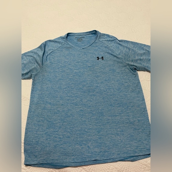 4 Under Armour Tech V-Neck tee 2.0 Size XL Men’s Shirts Sporty Classic gym - Picture 7 of 12